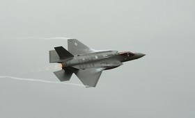 Командование ВВС США докладывает, что боеспособна лишь половина истребителей F-35 