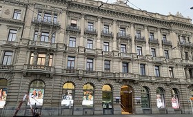 Швейцария заморозила 7,7 миллиарда франков российских активов