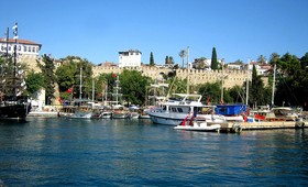 Турецкие отели решили продлить летний сезон до середины ноября