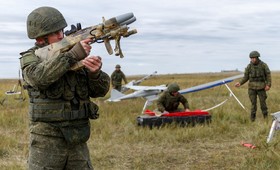 Лондон направит Украине дальнобойную артиллерию и беспилотники 