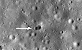 Аппарат NASA нашёл на Луне место падения неизвестной ракеты