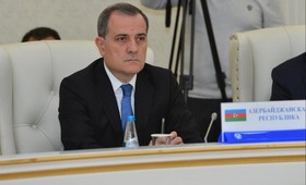 Глава МИД Азербайджана отказался прогнозировать сроки подписания мирного договора с Арменией