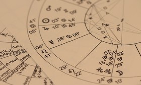 «Всё было сделано нормально»: астролог назвал правильным решением переход РСФСР на григорианский календарь