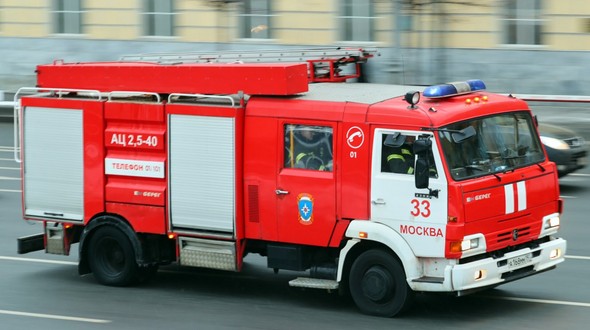 Двое детей погибли при пожаре в квартире в Москве