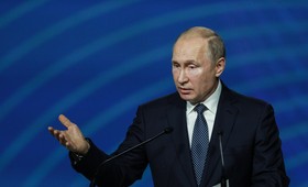 «Дед Мороз главнее»: Путин рассказал, кого считает главнее себя