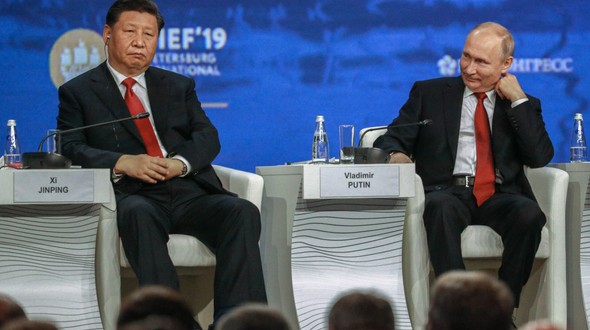 Путин и Си Цзиньпин обменялись тостами на государственном обеде