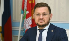 Мэры Махачкалы и Ульяновска подали в отставку  
