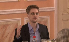 Сноуден заявил, что не планировал изначально оставаться в России