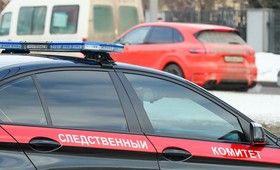 На Кузбассе в реке Томь обнаружили автомобиль с двумя телами внутри