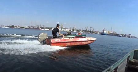 Видеобзоры тесты моторных лодок Салют и Realcraft