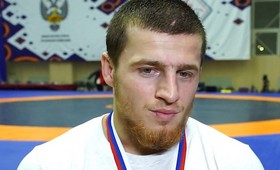 Российские борцы завоевали две золотых медали на чемпионате мира в Белграде