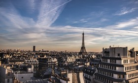 Во Франции из-за общенациональной забастовки закрыли Эйфелеву башню