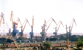 Минобороны: сапёры завершили разминирование порта Мариуполя