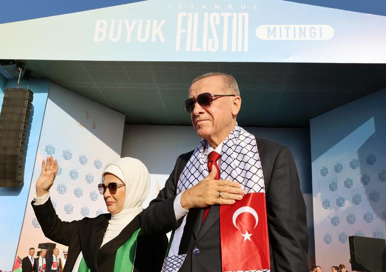 По мнению Эрдогана, западный мир мобилизовался, чтобы узаконить резню детей, женщин и невинных людей в секторе Газа. Фото: официальный сайт президента Турции