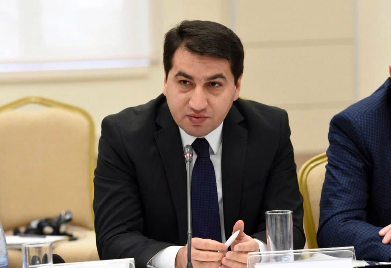 Помощник президента Азербайджана Хикмет Гаджиев, соцсети